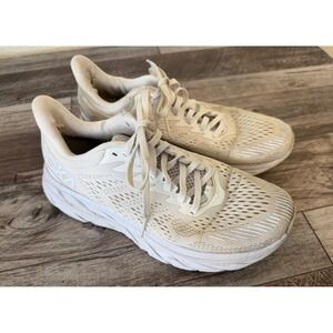 HOKA Clifton 8 Women's Size 7 Running Sneakers Fishing Camping Gardening Shoes